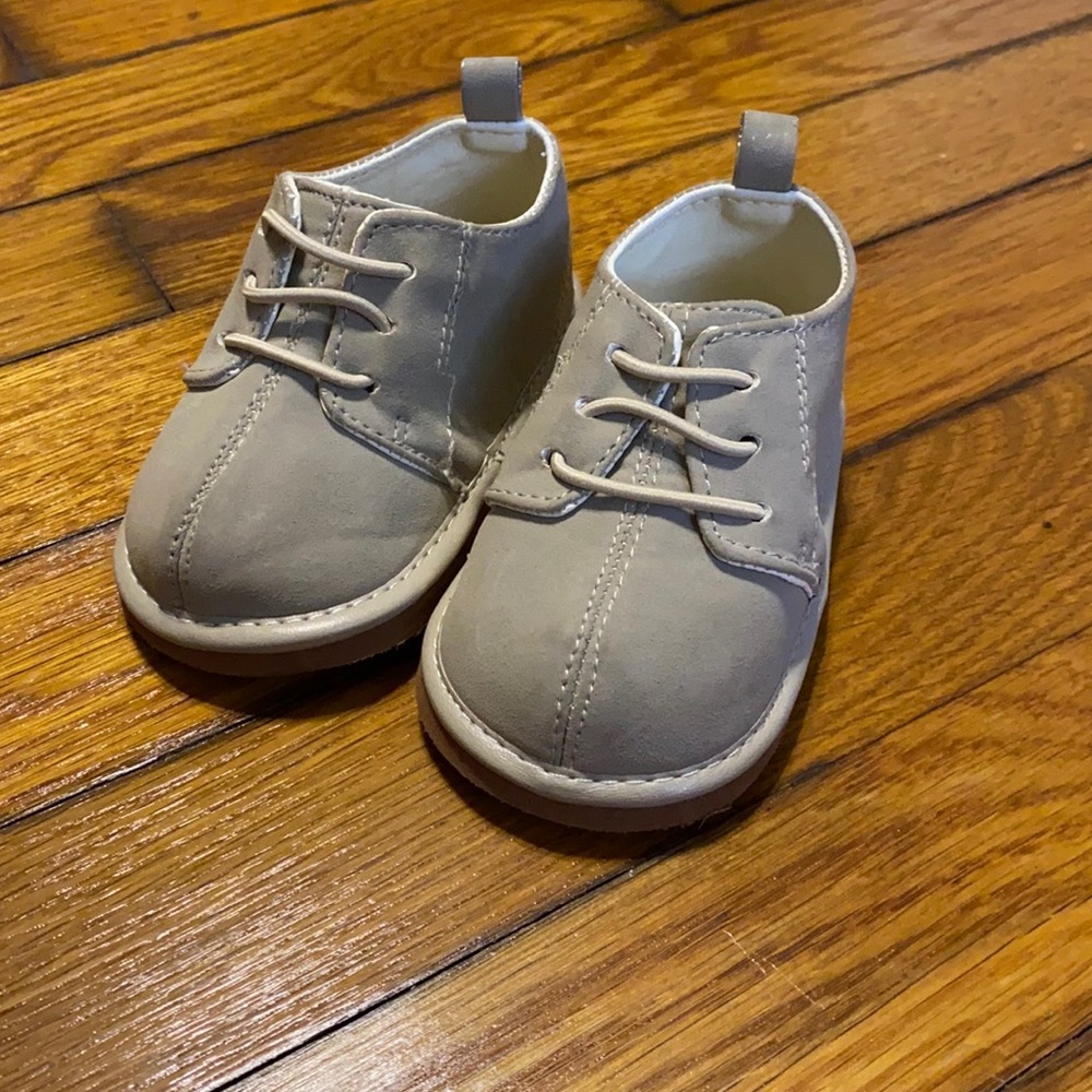 Baby shoes🔴SOLD